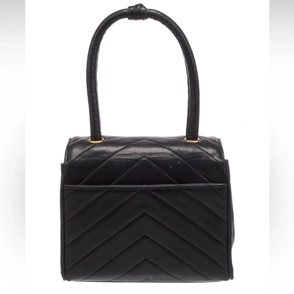 ❌❌ SOLD ❌❌ Chanel Vintage Top Handle Kelly Bag - Picture 7 of 12